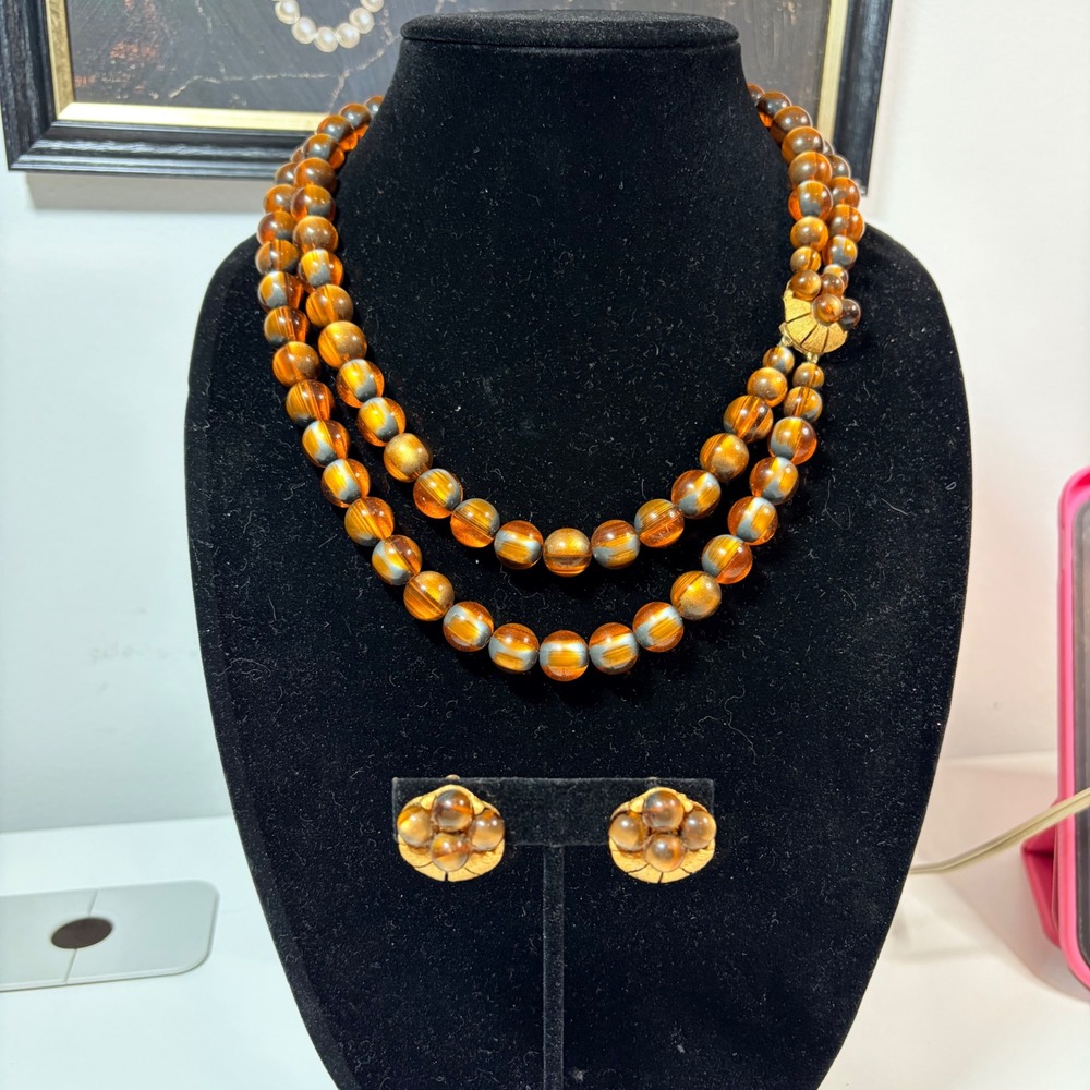 Vintage Amber Colored Double Strand Necklace and Clip-On Earrings Set Gold‎ Tone
